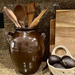 Vintage Inspired French Confit   Brown pot